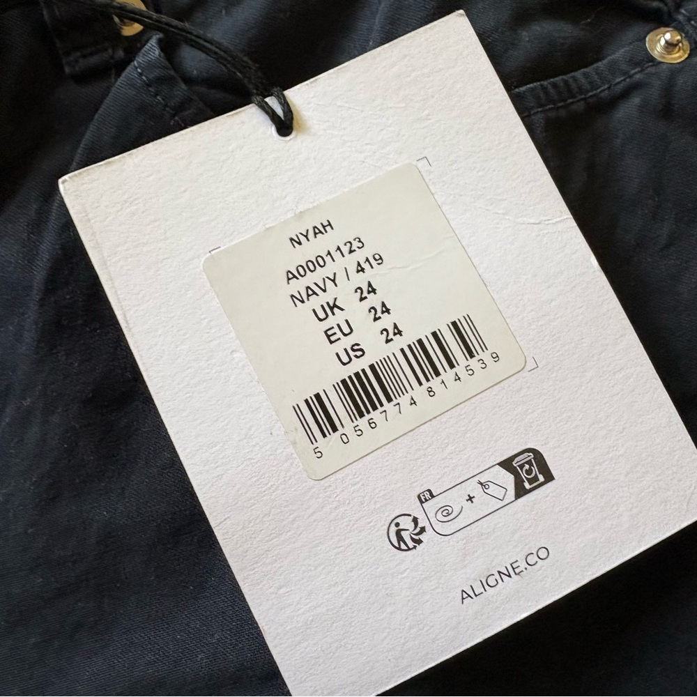 ALIGNE Nyah Navy Barrel Pants Size 24 NWT - Picture 8 of 9